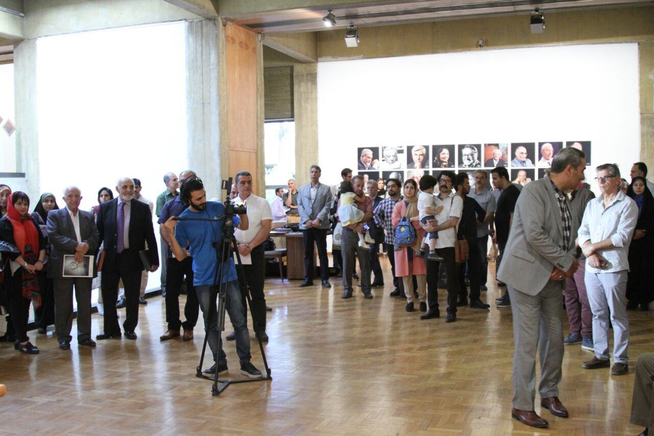 تمدید برگزاری نمایشگاه چهره‌های ماندگار ایران