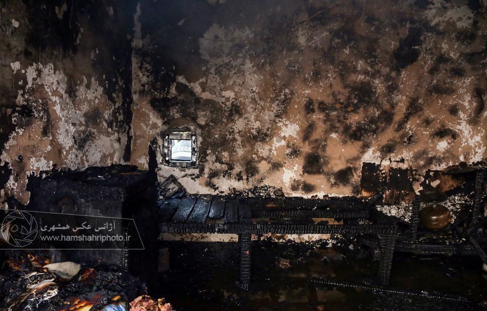 تصاویر | آتش‌سوزی مرکز غیر مجاز گاز ال‌پی‌جی در کرج