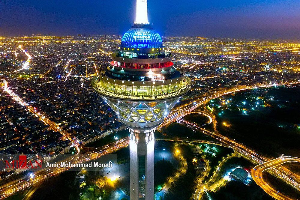 عکس | برج میلاد از نمایی زیبا و دیدنی