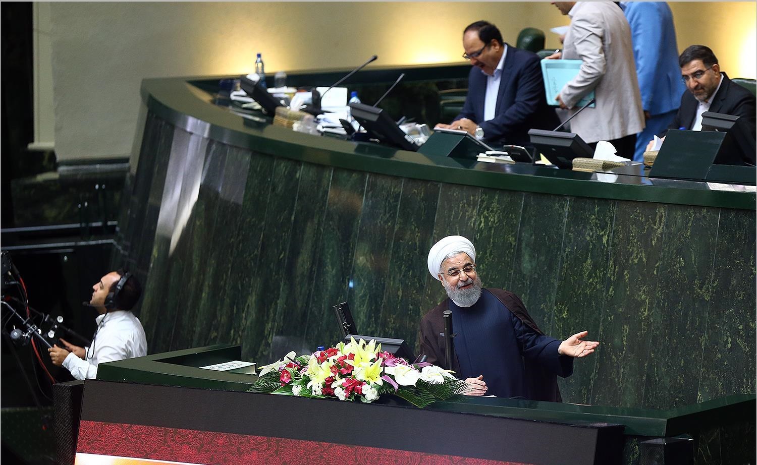 روحانی: آنها که به بازگرداندن‌تحریم می‌اندیشند زندانی اوهام‌اند