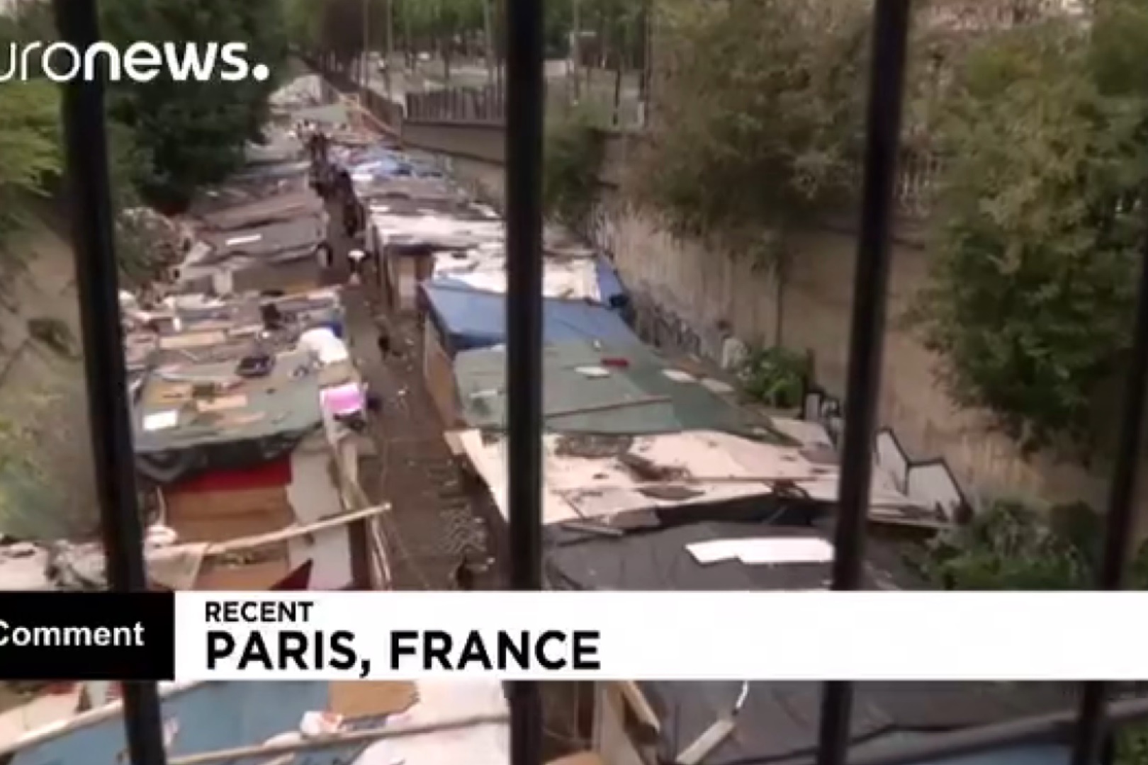 فیلم | پیاده‌روهای پاریس در اشغال مهاجران بی‌خانمان