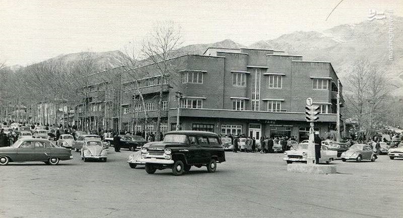 عکس | میدان تجریش در اوایل دهه ۴۰