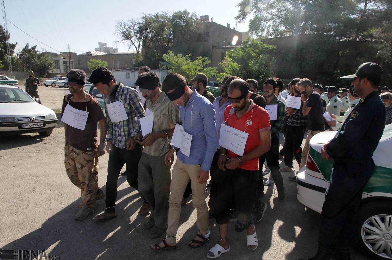 تصاویر | بازداشت ۵۰۰ سارق، معتاد و اراذل و اوباش در مشهد