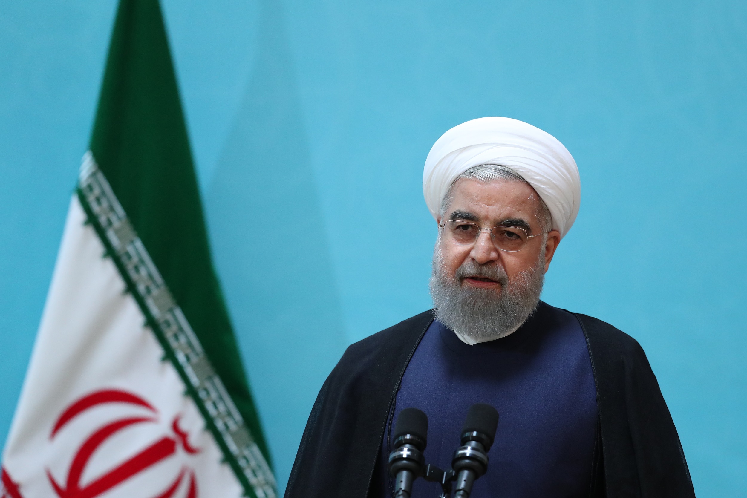 روحانی: والله حقوق شهروندی را برای تماشا و انتخابات ننوشتم