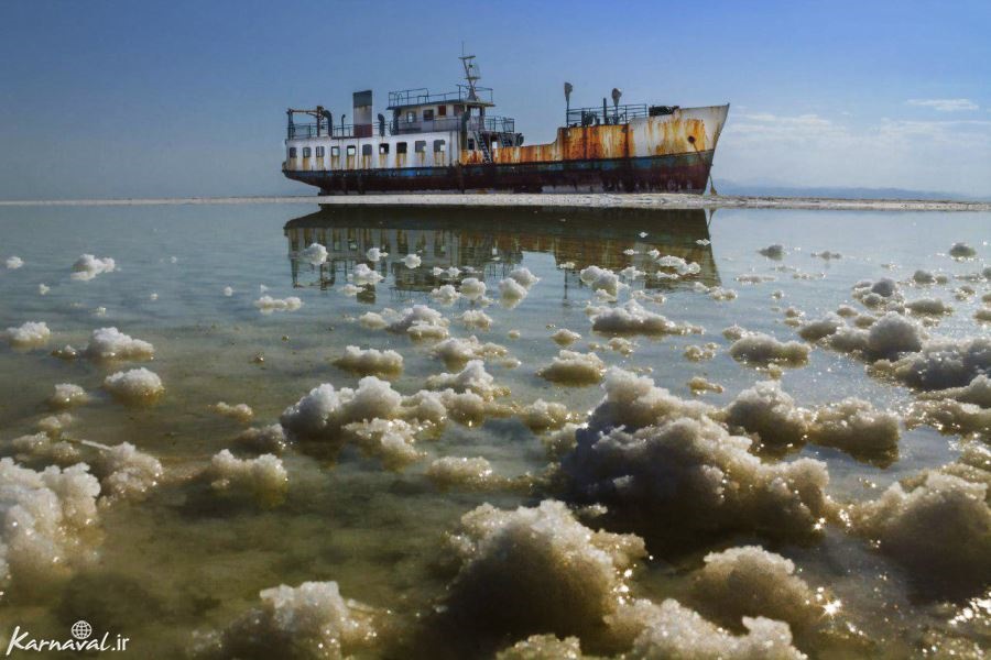 فروش و اوراق کشتی قدیمی دریاچه ارومیه هیچ ربطی به ستاد احیا ندارد