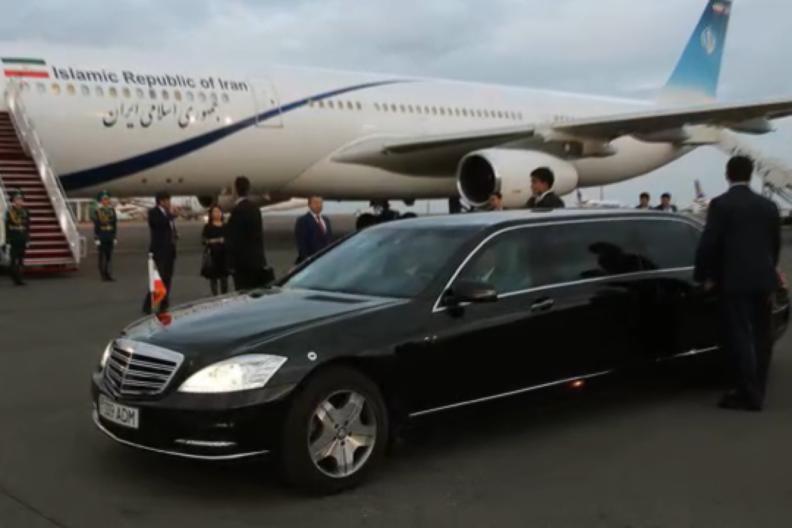 فیلم | نکاتی در مورد خودرو تشریفات رئیس‌جمهور در قزاقستان