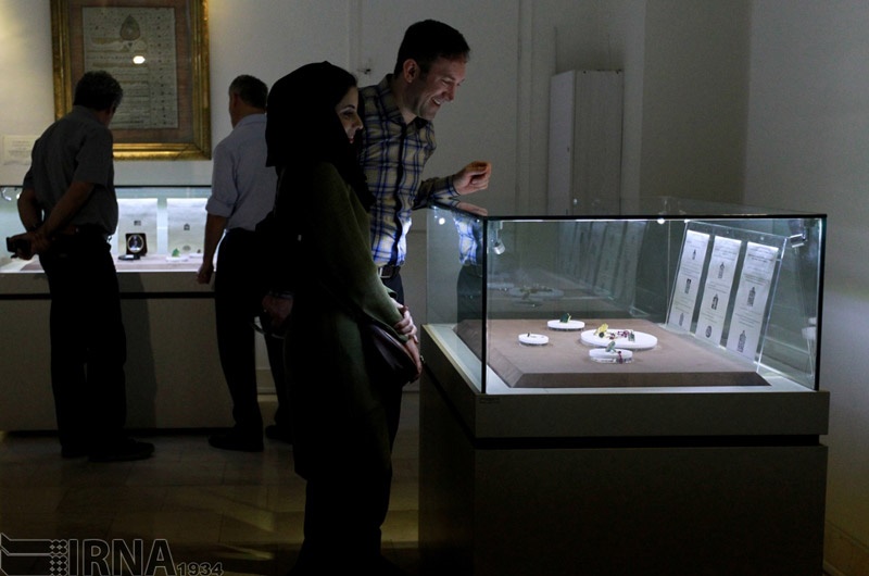 تصاویر | نمایشگاهی از مهرهای حکومتی عهد قاجار