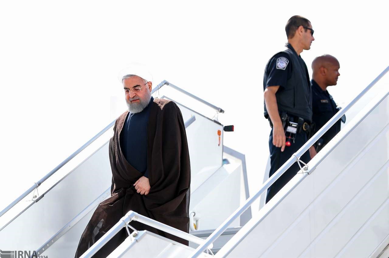 تصاویر | ورود رئیس‌جمهور روحانی به فرودگاه جان‌اف‌کندی