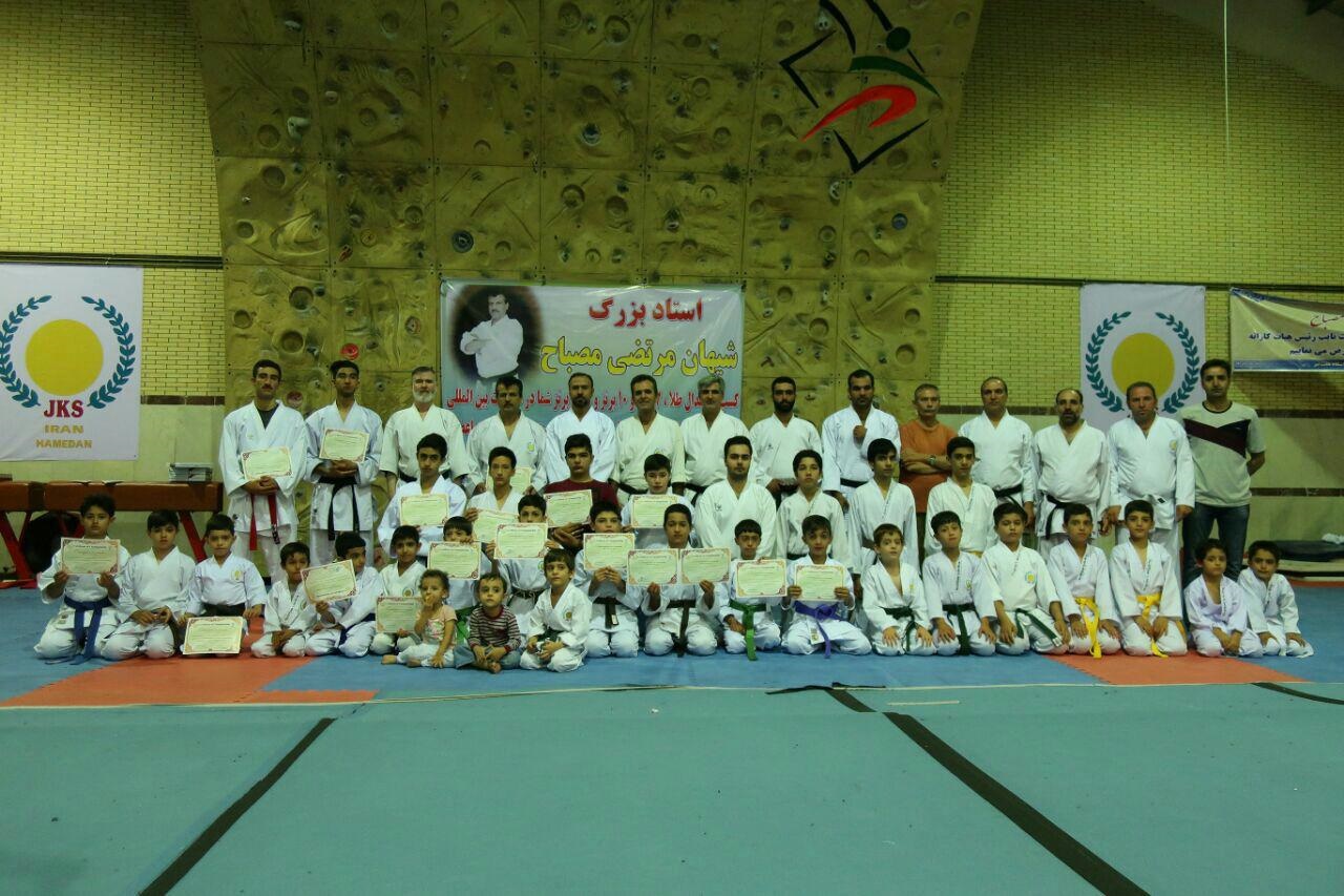 درخشش باشگاه هفت تیر همدان در مسابقات کاراته بین المللی شیراز