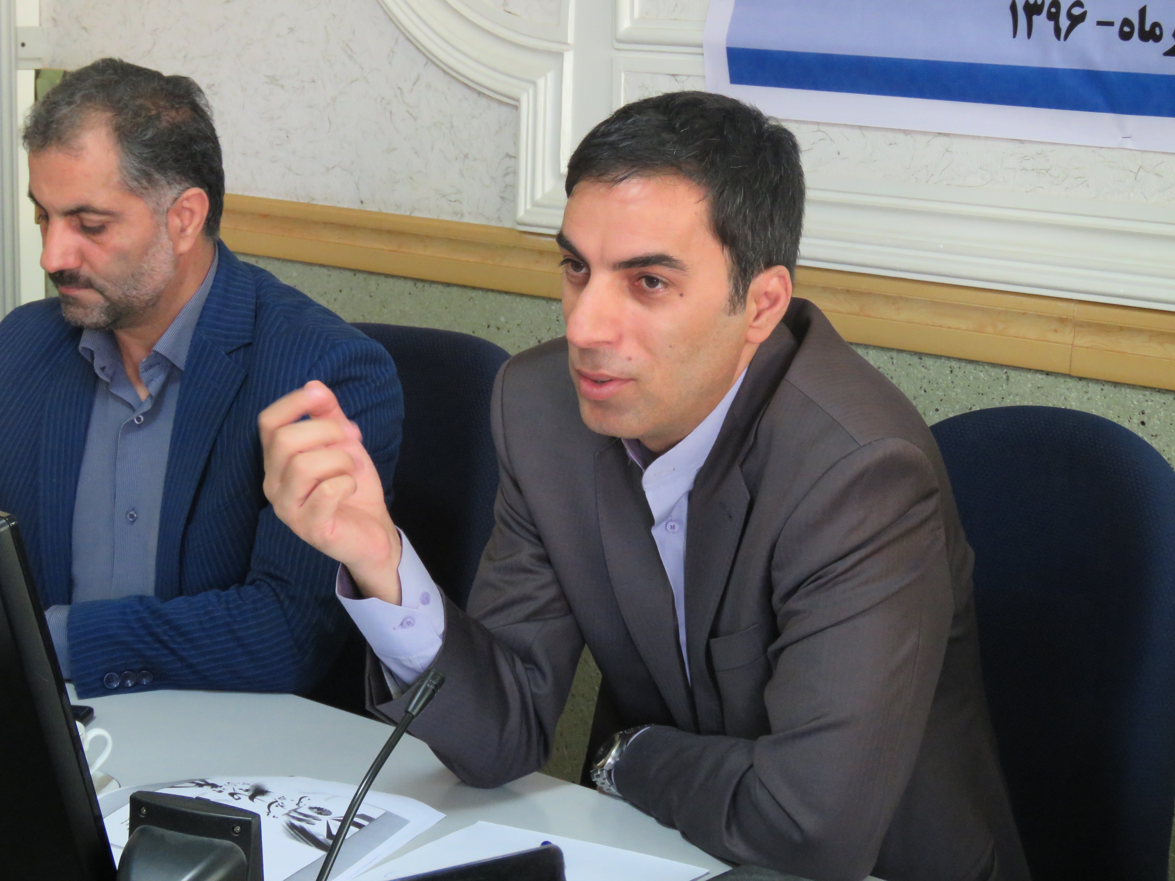 رشته‌های دانشگاه علمی کاربردی متناسب با ظرفیت و نیاز بازار کار انجام می‌شود 