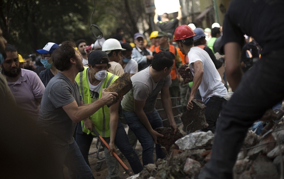 تصاویر | زلزله ویرانگر مکزیک با بیش از ۲۰۰ کشته