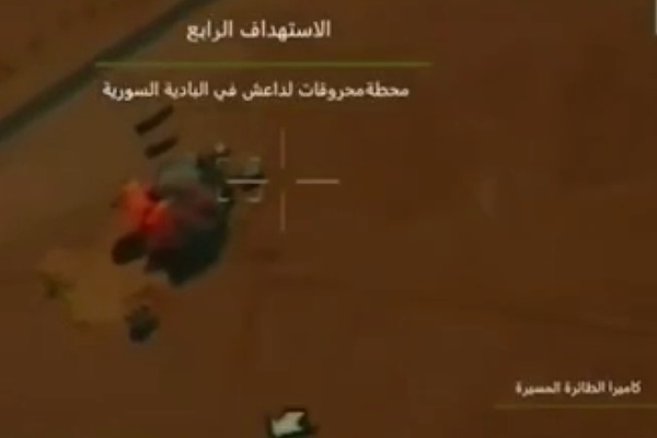 فیلم | هدف قرار دادن مواضع داعش توسط پهپادهای سپاه