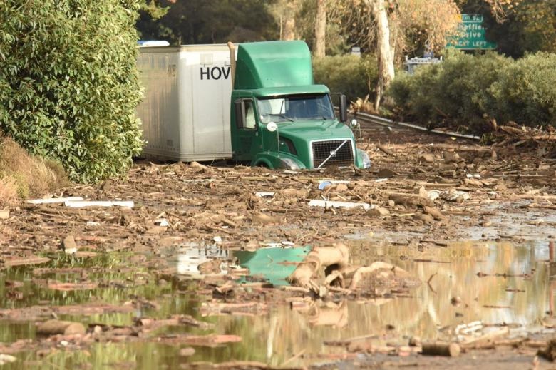 تصاویر | خسارات سیل و رانش زمین در جنوب کالیفرنیا