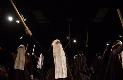 اجرای نمایش "پاشا" در تبریز تمدید شد