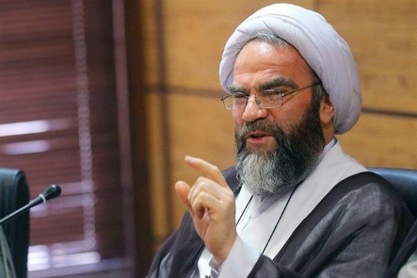غرویان: هجمه‌ها علیه دولت با هدایت طیف احمدی‌نژاد است/ آنچه روحانی گفت همان فرمایشات رهبری است