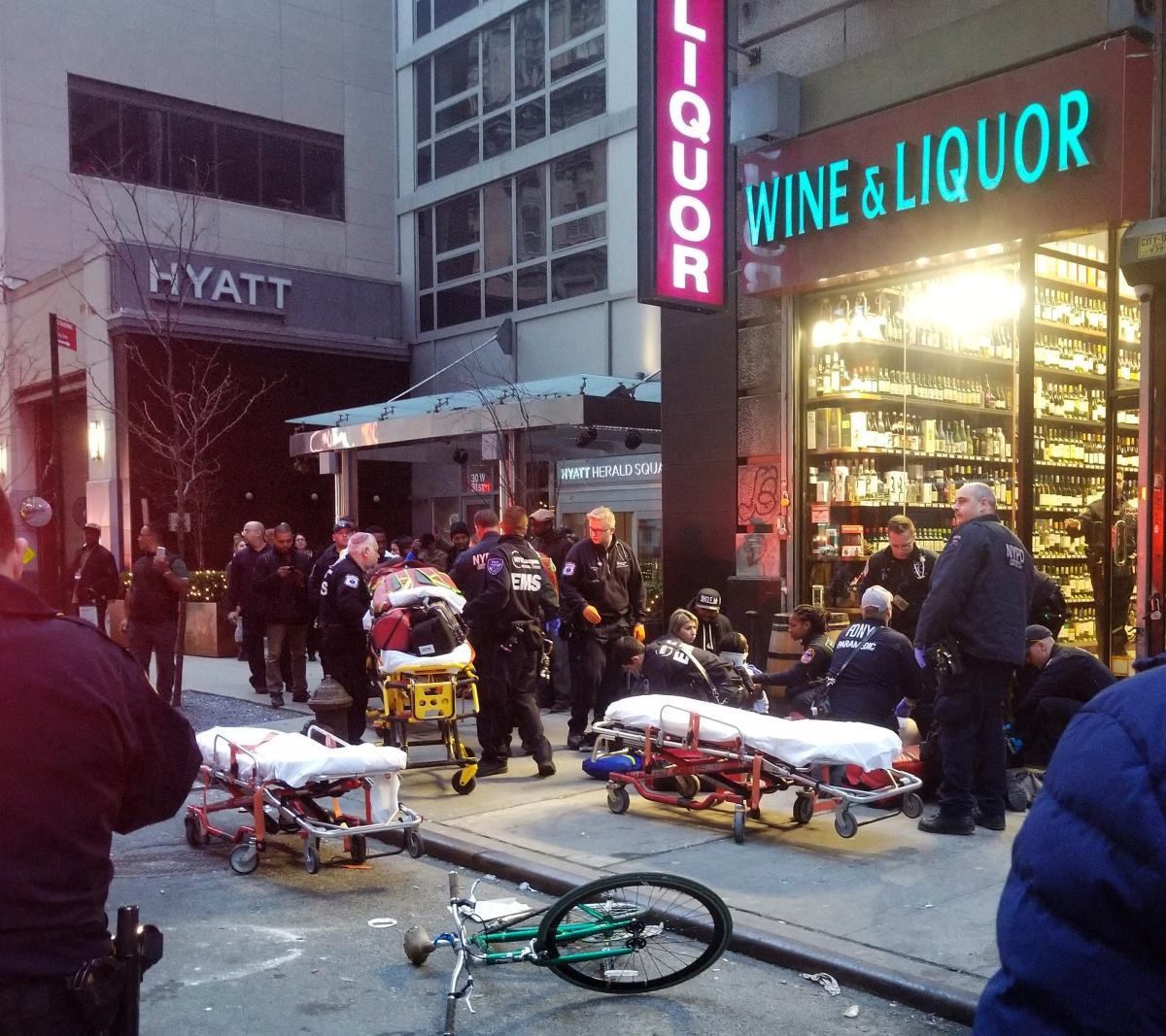 تصاویر | تیراندازی خونین در نیویورک