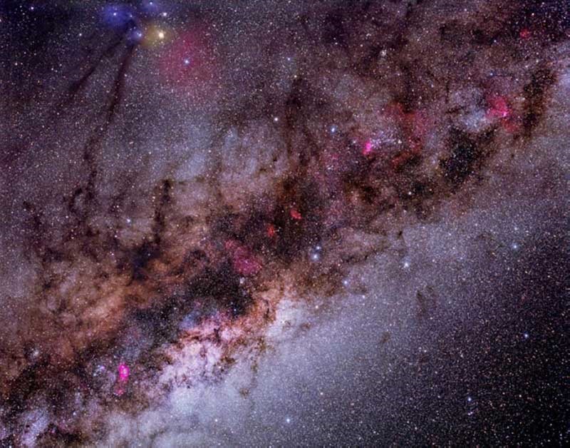 فیلم | تصویر نجومی روز ناسا: سفری باورنکردنی به سیاه‌چاله مرکزی راه‌شیری