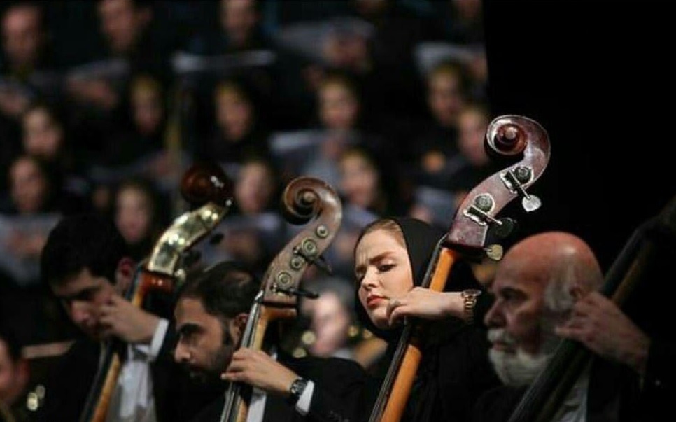 طالبی: قانون محدودیتی برای اجرای نوازندگان زن ندارد