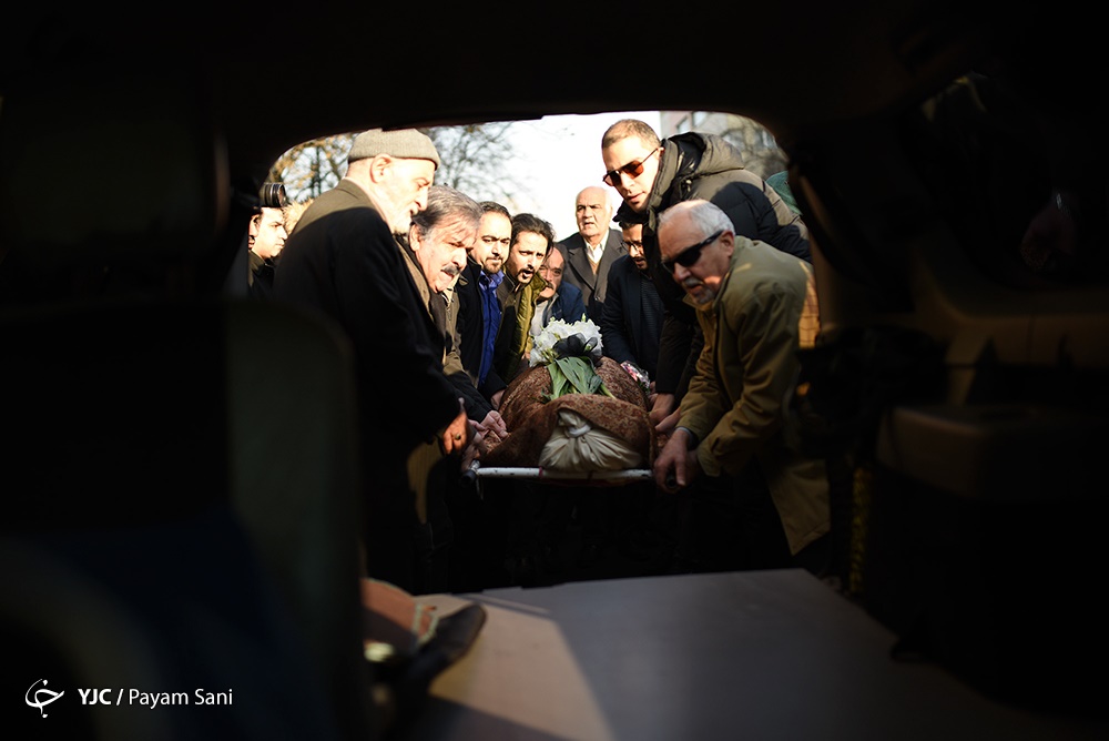 تصاویر | مراسم تشییع نخستین وزیر نفت جمهوری اسلامی
