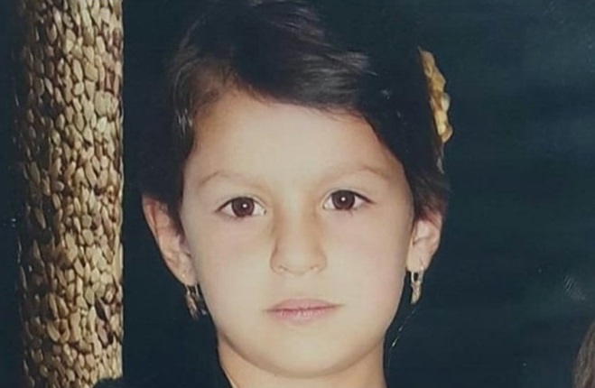 فیلم | واقعیت ماجرای مرگ دختر ۷ساله زیر دیوار مدرسه از زبان خانواده‌اش