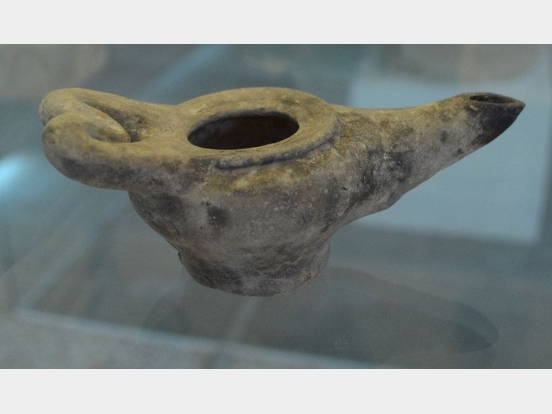 کشف پیه‌سوز ۳ هزار ساله در همدان
