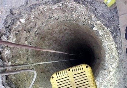 حبس 24 ساعته مرد افغانی در یک چاه 40 متری