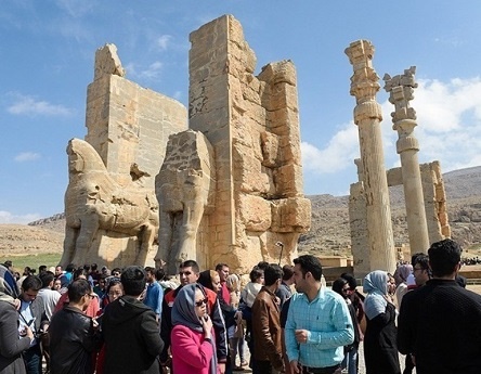 بازدید ۴ میلیون گردشگر از اماکن تاریخی و فرهنگی فارس