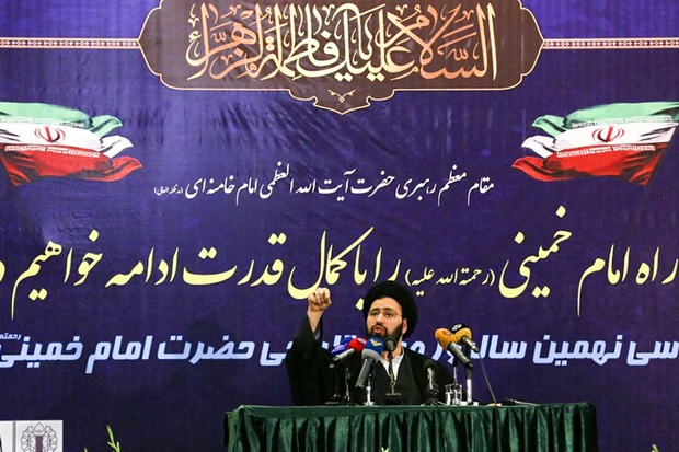 سیدعلی‌ خمینی: رهبری از باب‌ بی‌اهمیتی‌ قدرت را پس زد نه تعارف