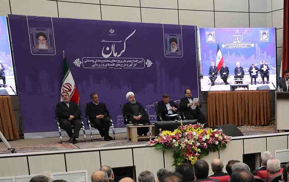 روحانی: مردم آزادند نقد کنند/ صادرات در پسابرجام ۲ برابر شد 