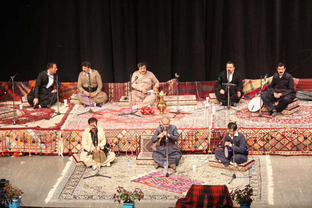 جشن بزرگ موسیقی کهن کردستان در سنندج برگزار شد