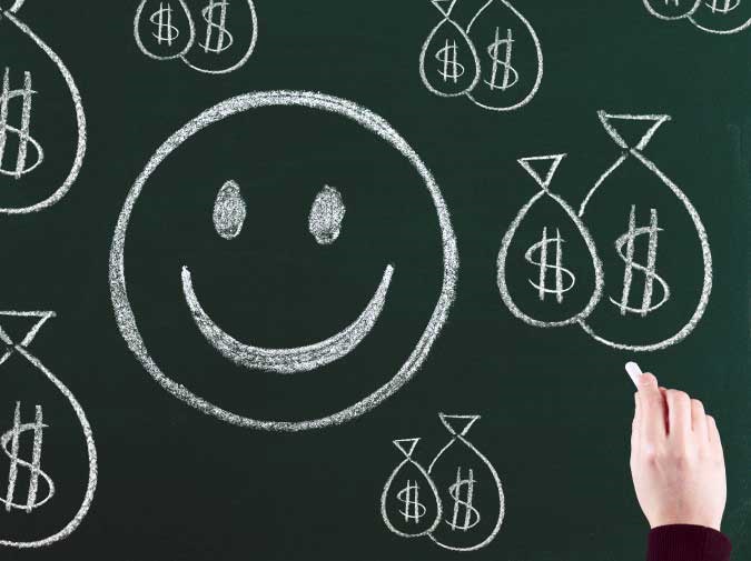 نتایج جالب نظرسنجی از ۱۶۴ کشور جهان: با چقدر درآمد شاد می‌شوید؟