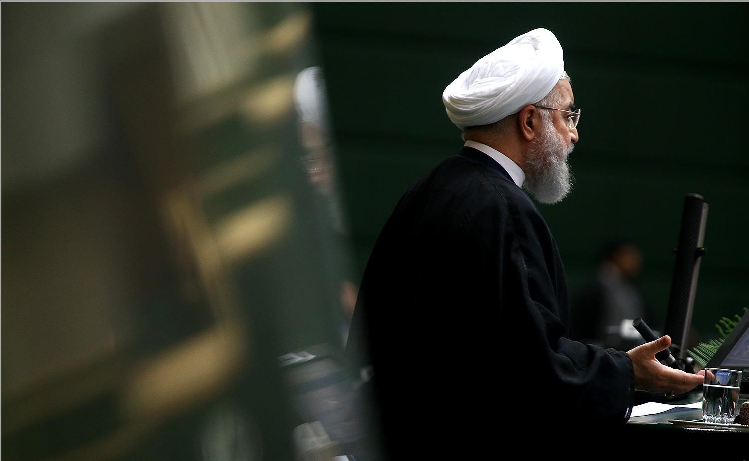 واکنش واعظی به ادعای فشار دولت به طراحان سوال از روحانی