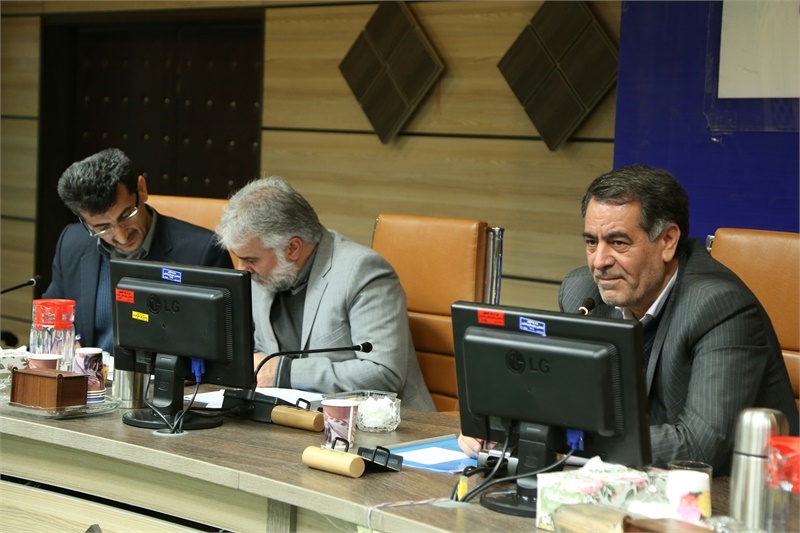  جذب تسهیلات  اشتغال روستایی دراستان چهارمحال وبختیاری نامطلوب  می باشد 