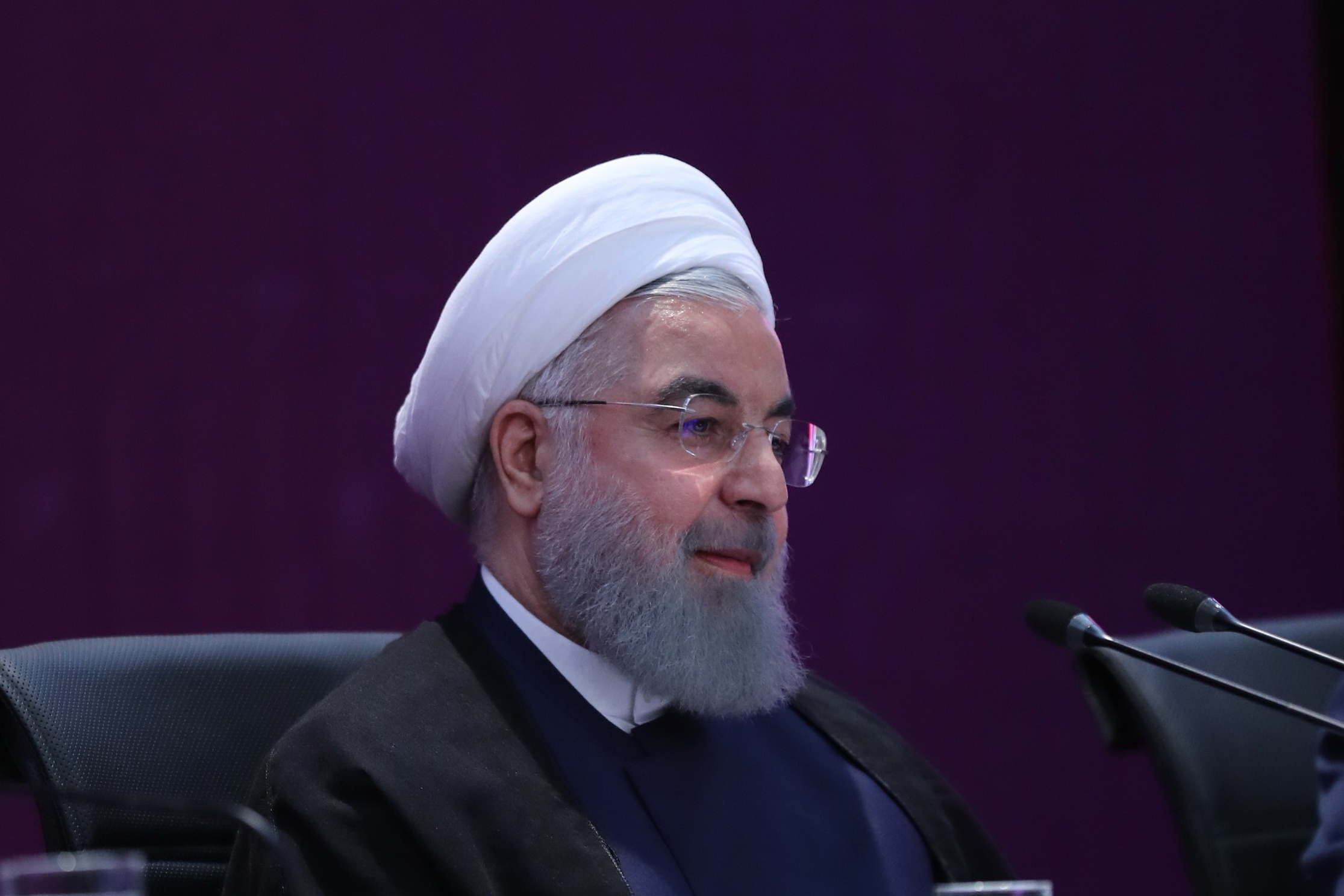 روحانی: بپذیریم که دوران پهنای باند است، نه تنگنای باند