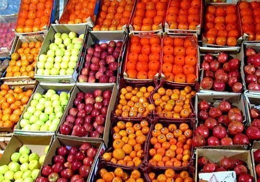 ذخیره سازی 60 هزار تن میوه شب عید/محدودیتی در توزیع میوه نداریم
