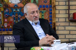 
                درخواست رییس کمیسیون فرهنگی شورا برای پیگیری تخریب سنگ قبر ابراهیم یزدی
            ,