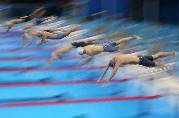 فیلم | وقتی رکورد سریع‌ترین شناگر تاریخ ایران شکسته شد