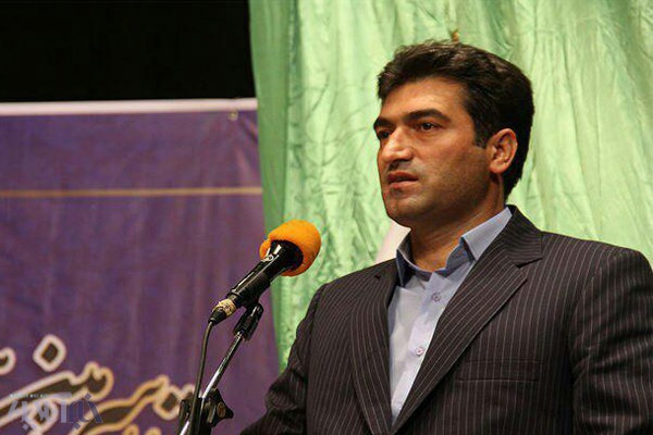 بیش از یک میلیارد تومان کتاب در هفتمین نمایشگاه کتاب کردستان به فروش رفت
