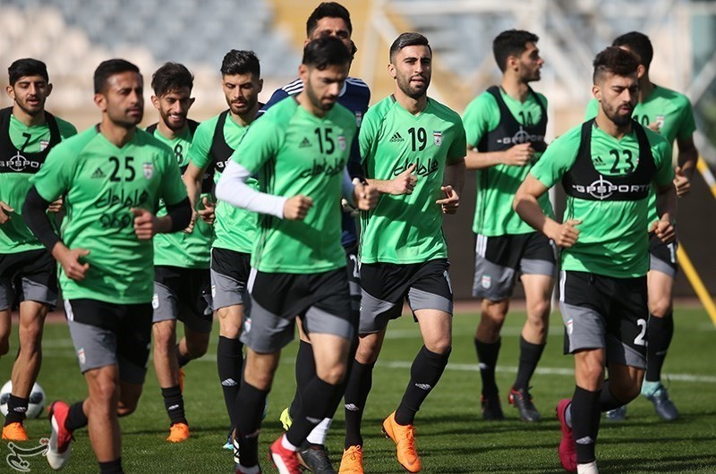 گزارش گاردین از تیم ملی: ایران منتظر ماه ژوئن است تا به دنیا نشان دهد چه جنسی دارد