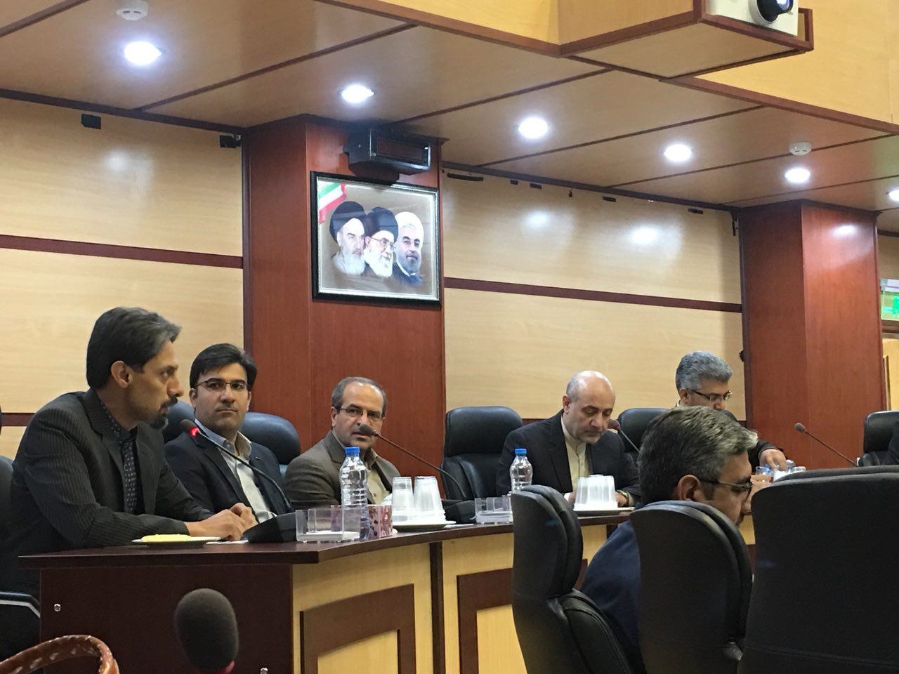 تاکید استاندار سمنان بر رفتار مناسبت با گردشگران خارجی و تامین امنیت مسافران نوروزی