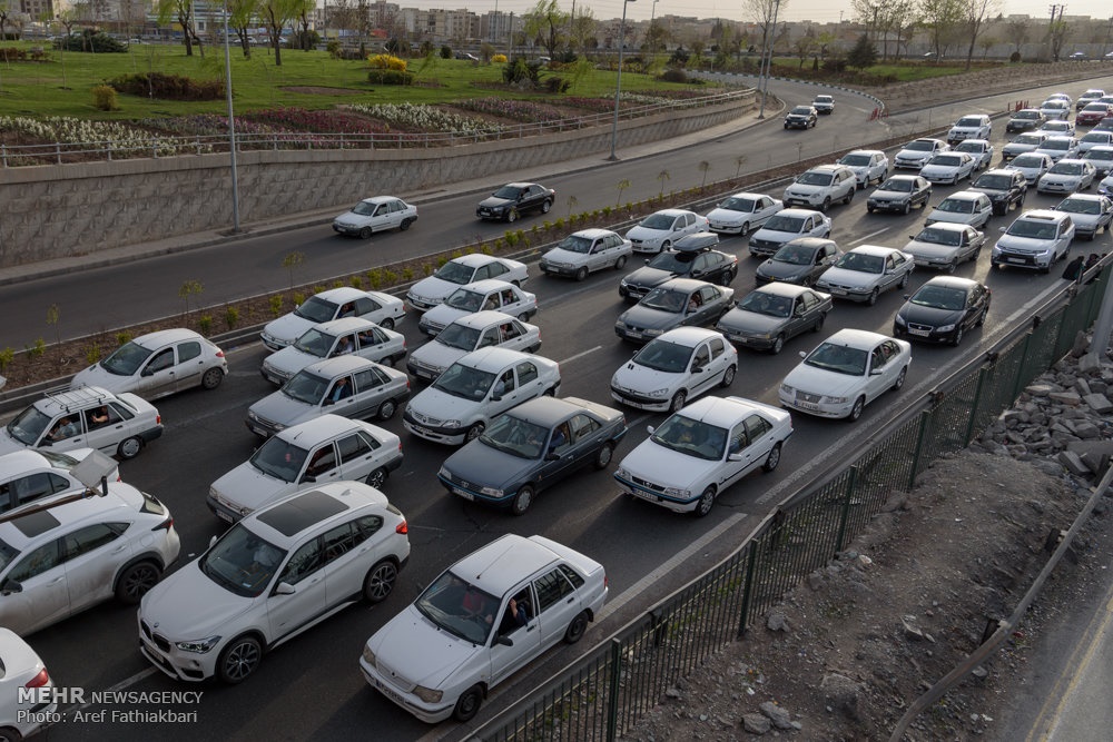 ترافیک فوق سنگین در جاده چالوس/ آخرین وضعیت ترافیکی و زمان سفر در جاده‌های پر تردد