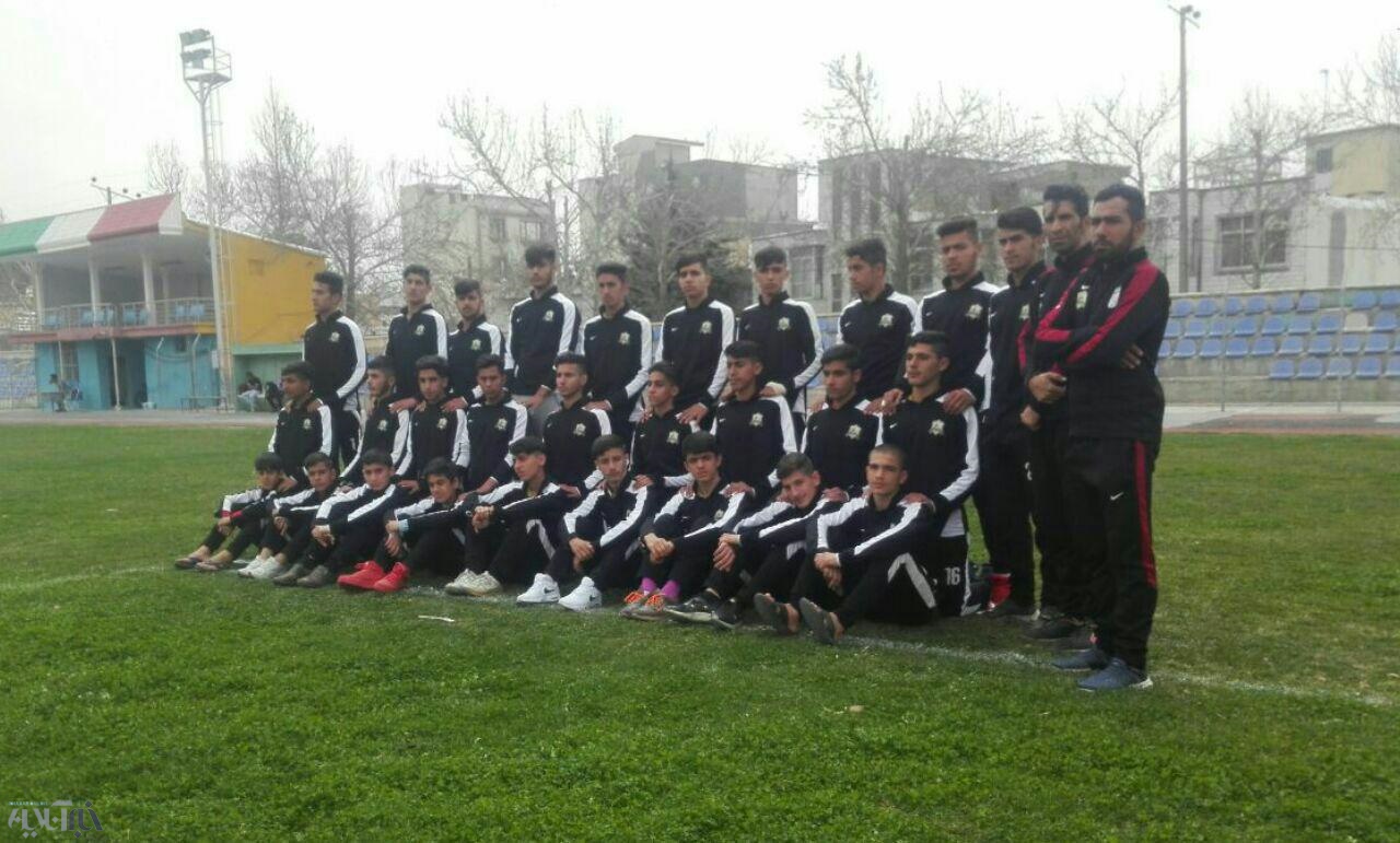 صعود مقتدرانه تیم فوتبال نوجوانان طلایی پوشان خرم اباد به مرحله پایانی لیگ مناطق (لیگ یک)کشور