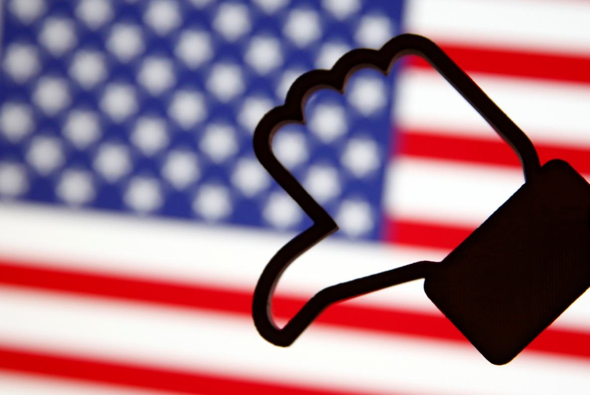 کاهش اعتماد آمریکایی‌ها به فیس‌بوک