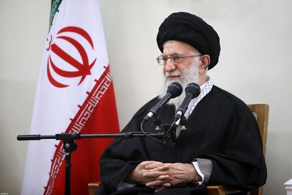 فیلم | رهبرانقلاب: ثبات، عامل موفقیت ما در انقلاب است