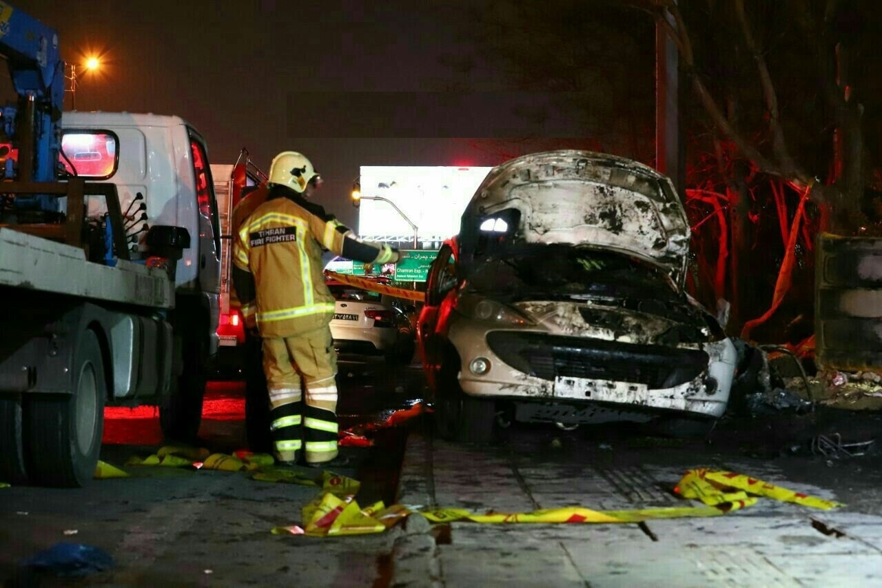 فیلم | واژگونی مرگ‌بار پژو ۲۰۷ در بزرگراه همت