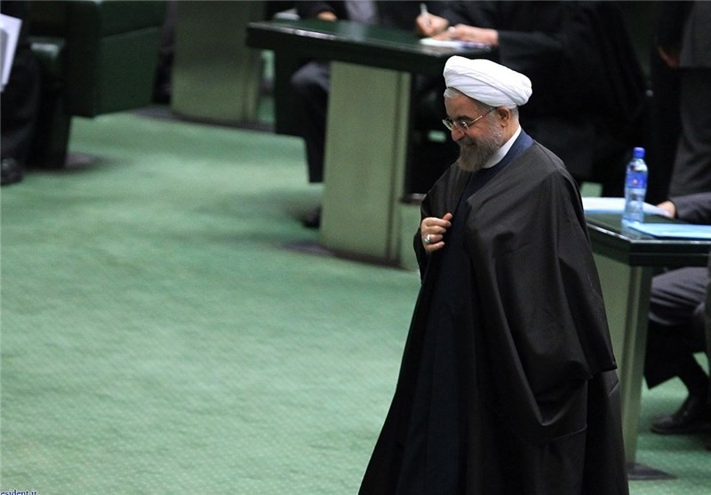 پیشنهاداستعفا به روحانی از تریبون مجلس/ لزوم تنبیه مدیران‌دولتی از عزل تا زندان/ خودکشی چندمال‌باخته