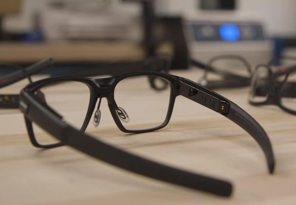 تعطیلی واحد عینک هوشمند اینتل