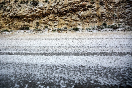 بارش تگرگ در تهران/ کاهش ۵ تا ۸ درجه‌ای دما در استان‌های ساحلی خزر و اردبیل