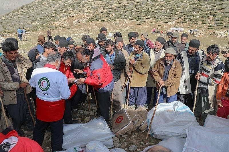تصاویر | امدادرسانی به عشایر سیل‌زده در چهارمحال و بختیاری