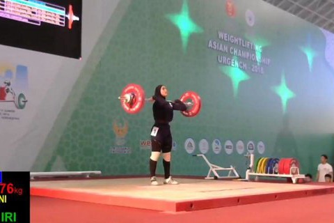 فیلم | درخشش دختر وزنه‌بردار ایرانی با رکورد ۱۴۳ کیلوگرم